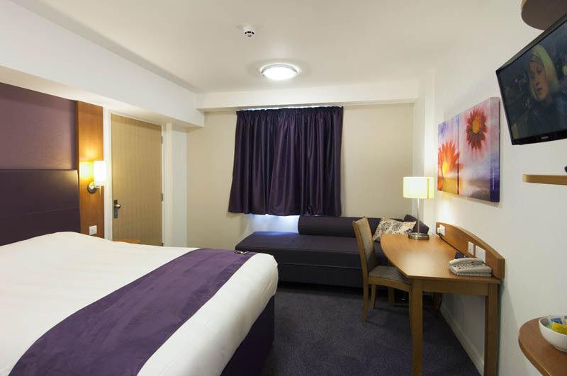 Premier Inn Hayle Eksteriør billede